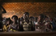 Armed groups seize schools in Central African Republic: charities