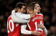 Arsenal brighten title hope with 2-1 win vs Man City