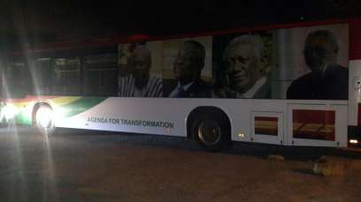 Ghana  minister resigns over bus branding project