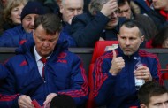 Louis van Gaal reaasured by   Manchester United as board wants Giggs to succeed him