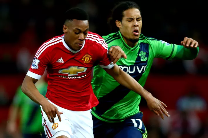 Manchester United humbled 0-1 at home  by  Southampton
