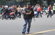 Suicide bombers, gunmen  wage deadly siege on Indonesian capital