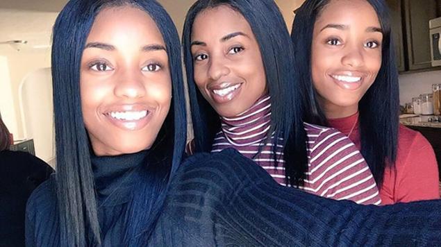 Meet Mom Who Looks Just Like Her Twin 16-Year-Old Daughters