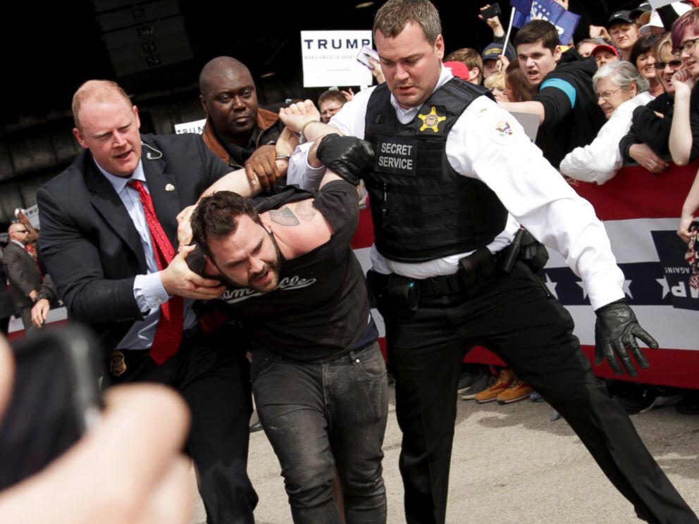 Man who rushed Trump tells police act pre-planned