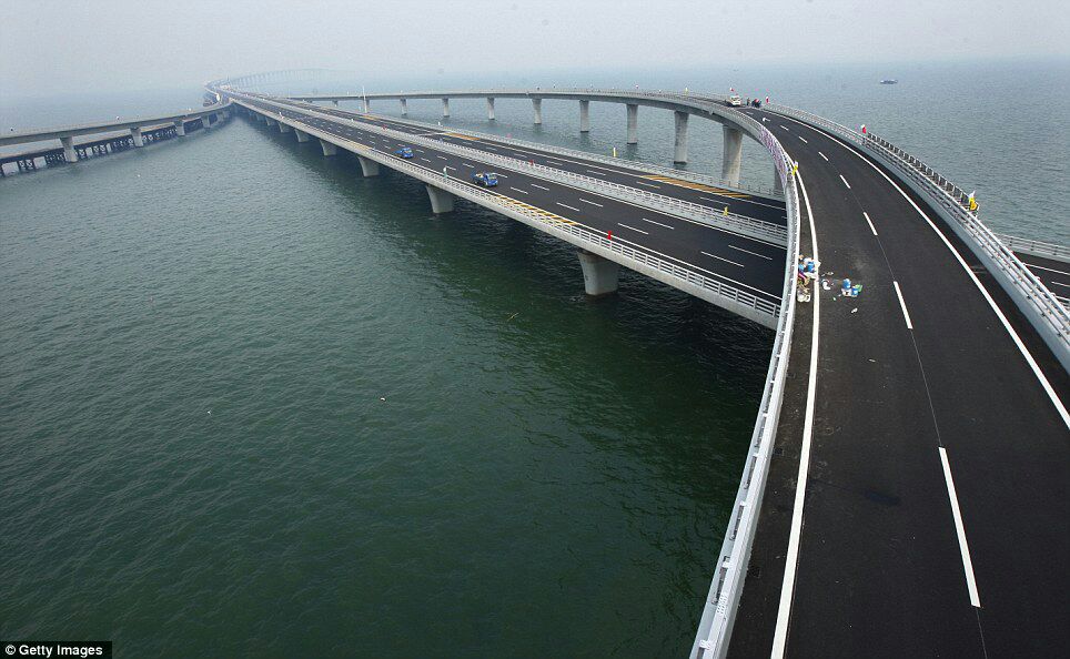 Lagos signs MoUfor the construction of N844b 4th Mainland Bridge