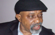 Ngige booed at Enugu for defending Buhari's 'lopsided appointments'