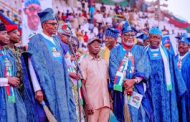 Buhari, Oshiomhole, top APC leaders stoned, booed in Ogun