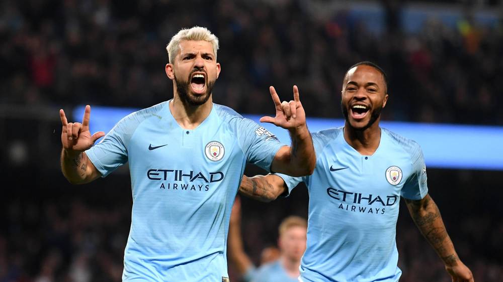 Man City 1 West Ham 0: Sergio Aguero penalty sees champions keep pace in title race