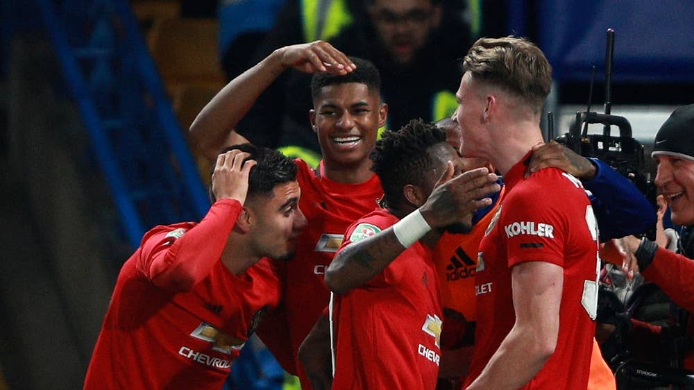 Rashford stunner sends United through against Chelsea