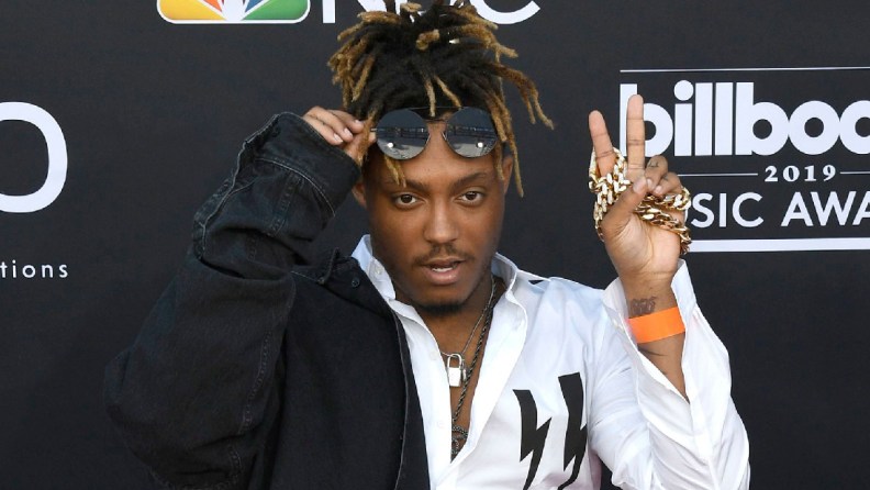 Rapper Juice Wrld dies at 21 after suffering seizure at Chicago Midway Airport