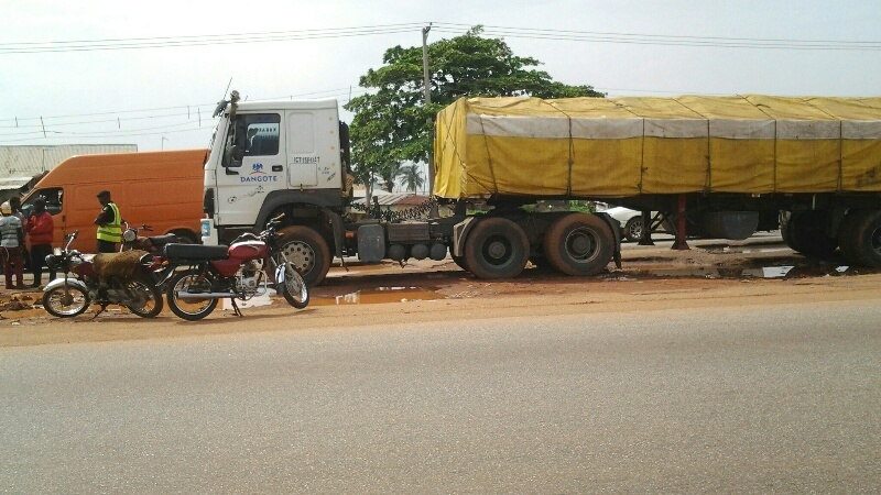 Pandemonium, death as Dangote’s truck crushes vehicles, motorcycles