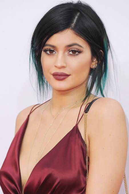 Fans baffled by ‘funky’ photo of Kylie Jenner’s toes: ‘I’m sorry, but what?