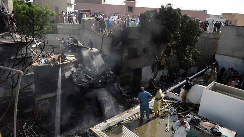 Pakistan plane crash survivor: 'All I could see was fire'