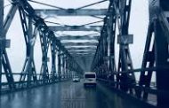 Niger Bridge: Police urged to withdraw checkpoint to address gridlock