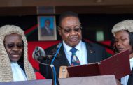 Buhari congratulates Malawi’s Chakwera