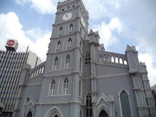 Lagos residents express mixed feelings over suspended opening of churches, mosques