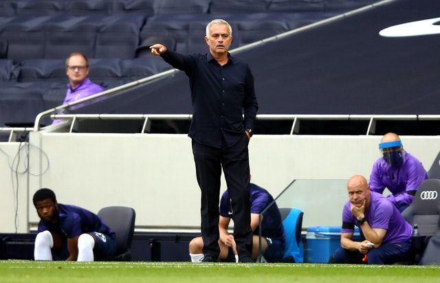 Jose Mourinho deserves more respect from critics says Brendan Rodgers