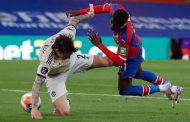 Crystal Palace 0-2 Manchester United: VAR frustrates Palace as United triumph