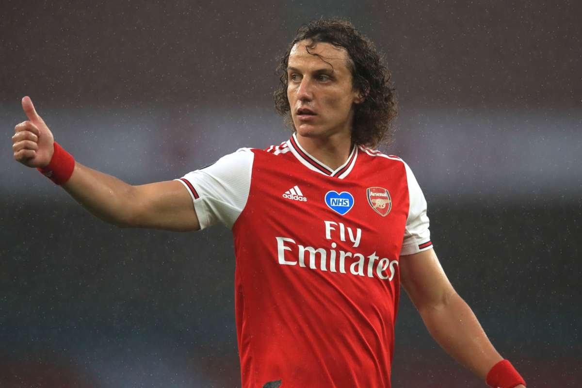 Arteta praises 'phenomenal' Luiz for turning Arsenal form around