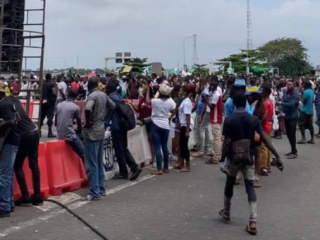 Lagos govt invited soldiers to Lekki toll gate: Nigeria Army