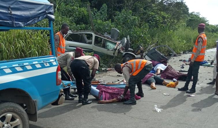 Christmas Day: 10 die in road crash in Kwara