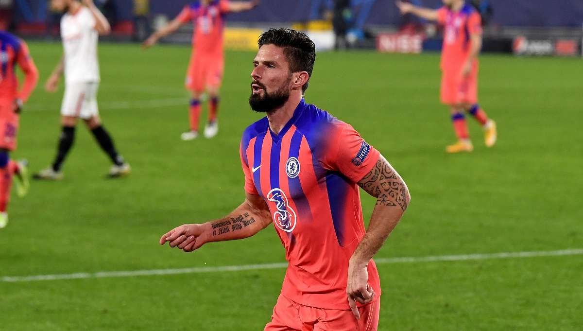 Giroud smashes Champions League records with four-goal haul in Chelsea win at Sevilla