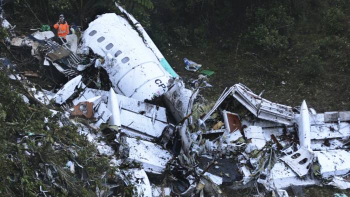 Brazilian club players, president die in plane crash