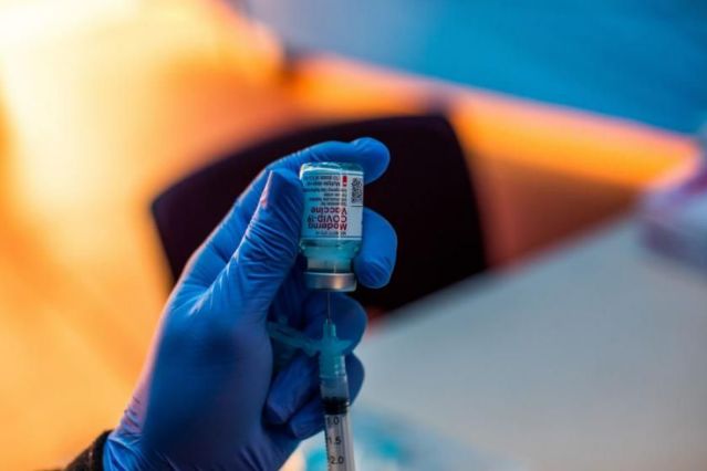 Official: U.S. won't donate vaccines to other countries until most Americans are inoculated
