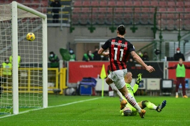 Exceptional' Ibrahimovic breaks 500-goal mark to keep AC Milan top