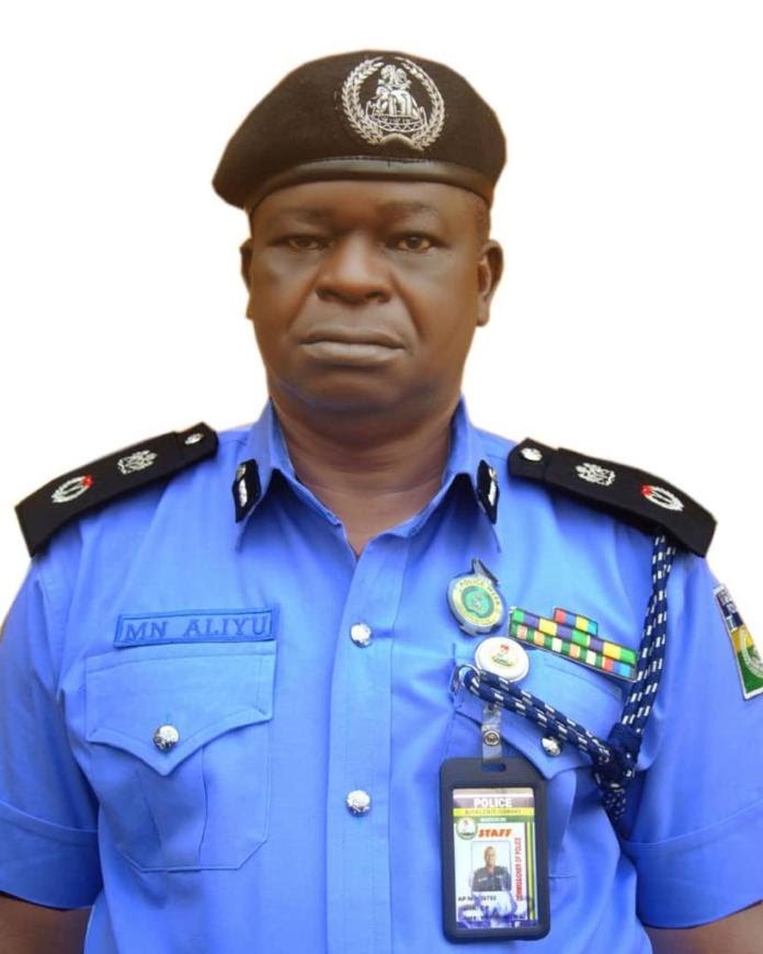 Four policemen killed as gunmen attack Enugu police station
