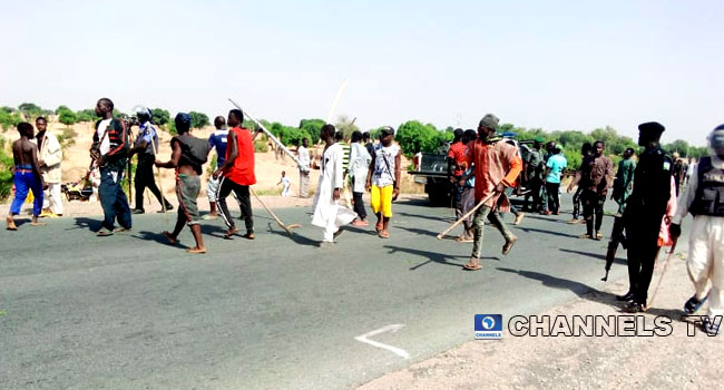 Zamfara youths block highway, destroy vehicles in violent protest