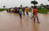 Passengers, senator stranded as flood takes over Abuja-Lokoja highway