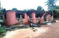 Hoodlums raze monarch’s palace, PDP chieftain’s residence in Imo